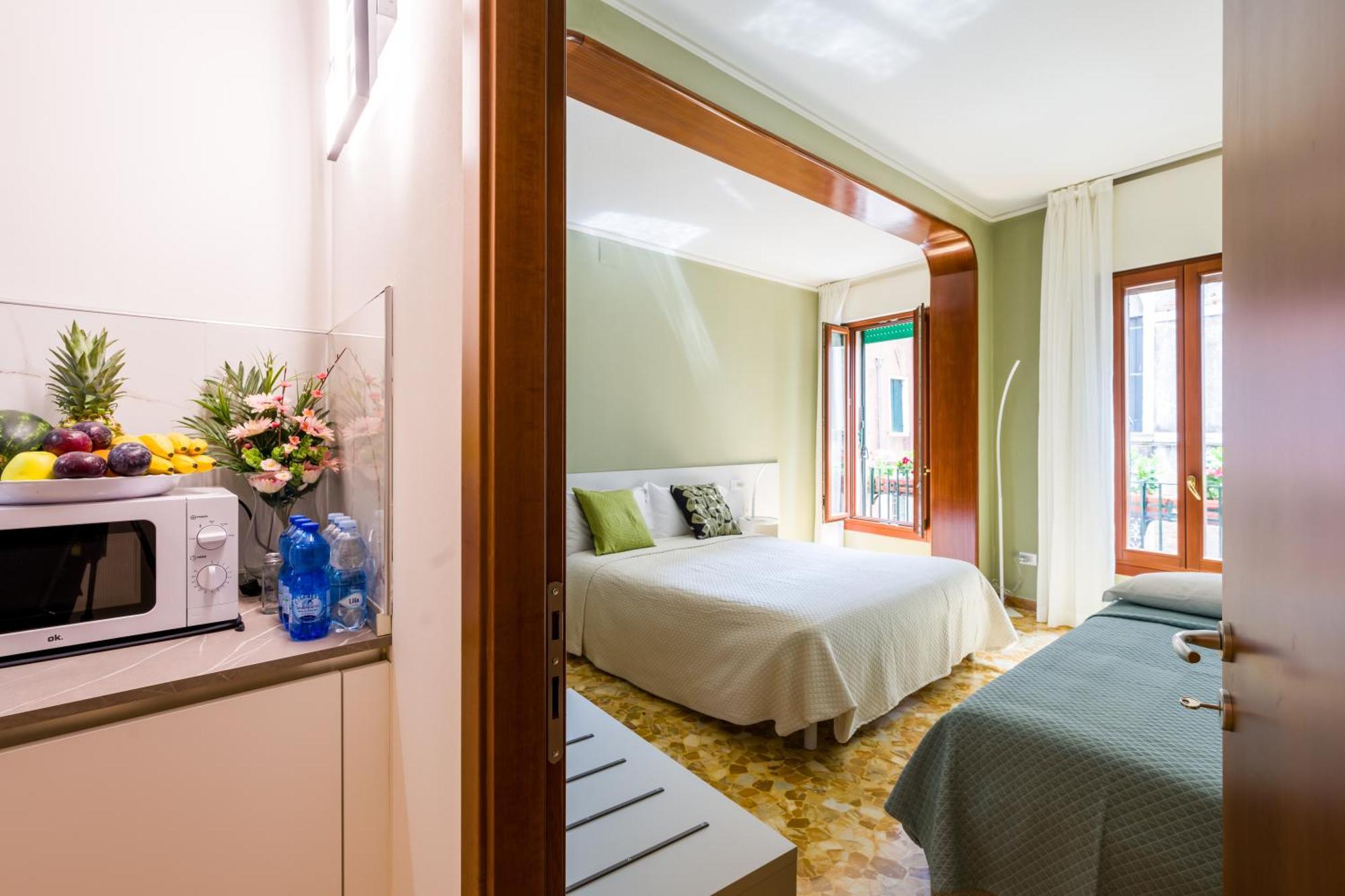 Ca Del Bezzo - Comfort & City View البندقية المظهر الخارجي الصورة