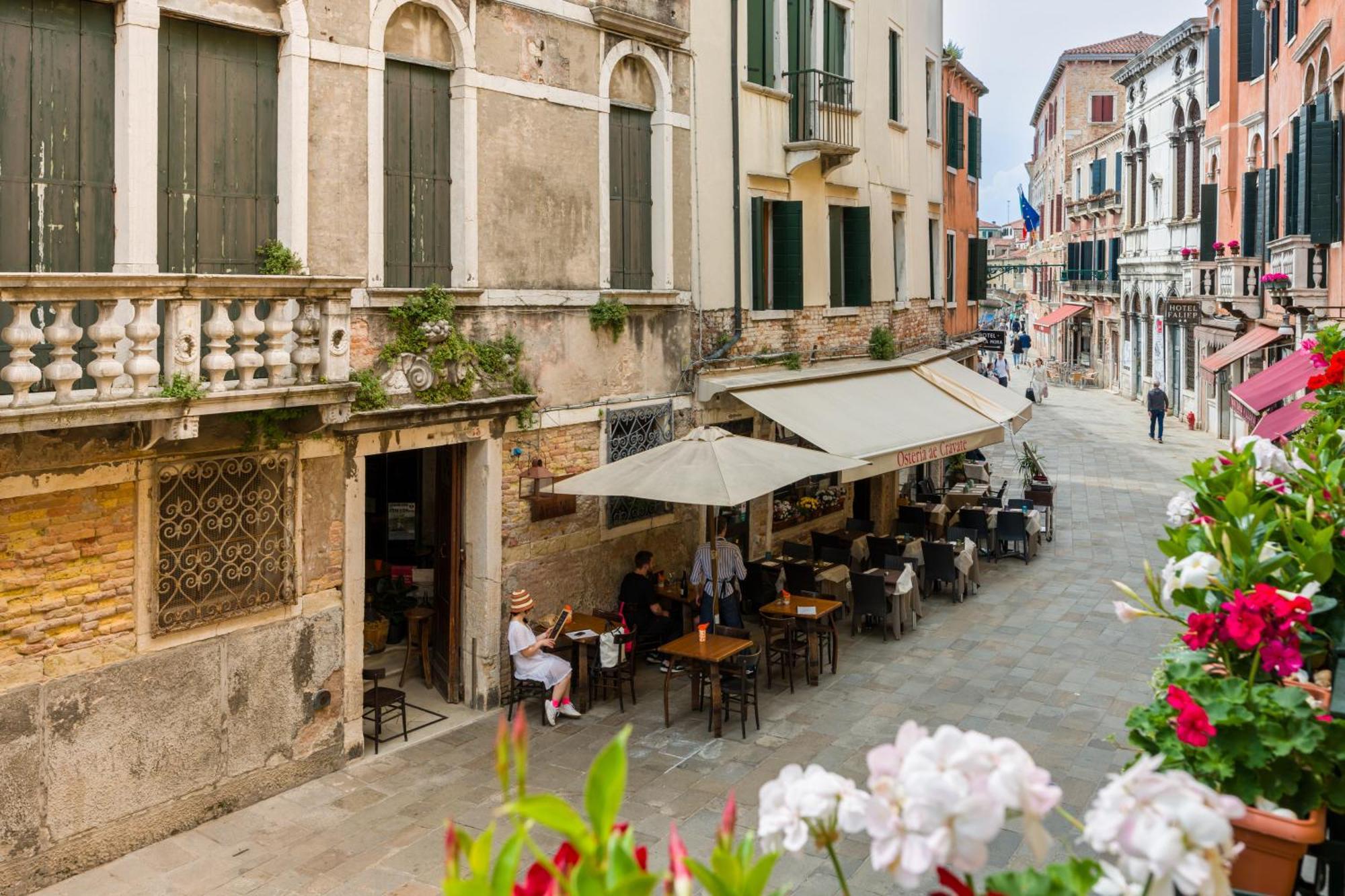 Ca Del Bezzo - Comfort & City View البندقية المظهر الخارجي الصورة